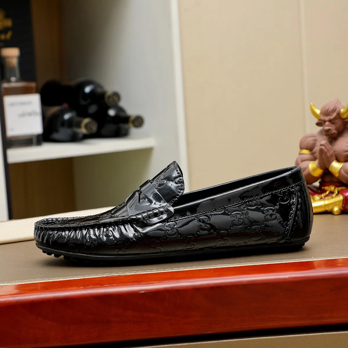 Men's shoes 💰360💰💰GUCCI Gucci official website synchronizes the latest model 🛃The upper is made of imported cowhide, 🐷leather lining, rubber outsole, 🎩🎩top handcrafted with fine stitch and thread workmanship🔍definitely satisfy those perfectionist men who pursue high luxury quality 👏 3 colors available! Code number 38-45 Large quantity in stock